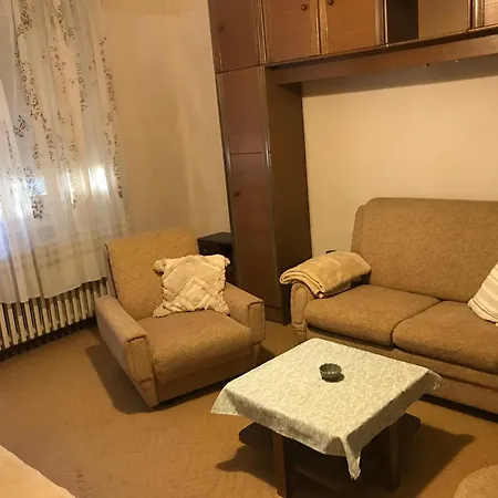 Tisza Haz Gæstehus Senta