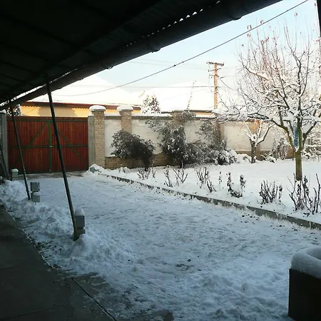 Tisza Haz Πανσιόν Senta